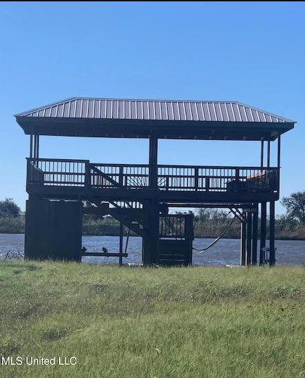 4155 Riverside Dr, Pearlington, MS 39572