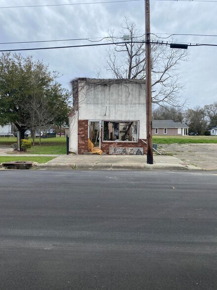 505 Mobile St, Hattiesburg, MS 39401