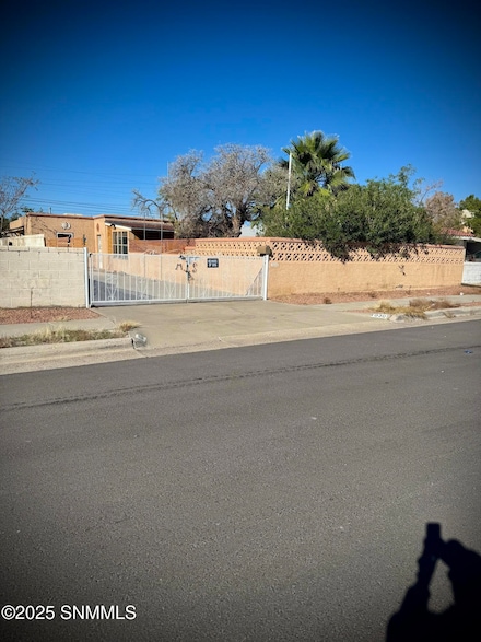 1030 Alamo St, Las Cruces, NM 88001