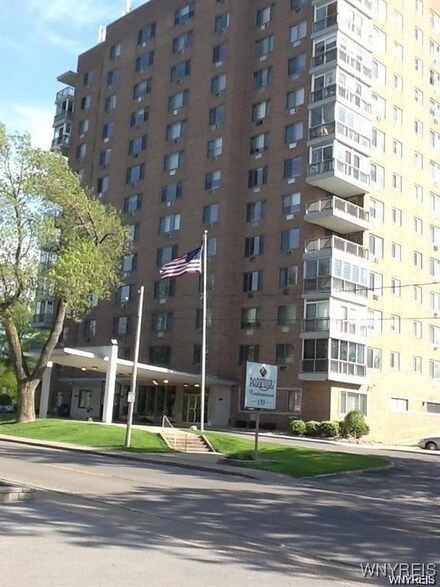 151 Buffalo Ave Unit 1208, Niagara Falls, NY 14303