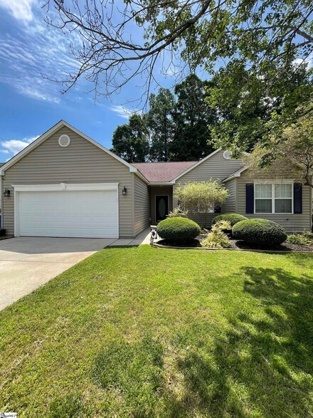 417 Bel Arbor Ln, Mauldin, SC 29662
