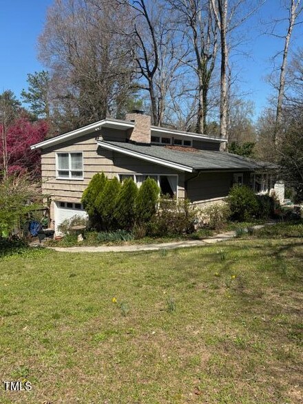 748 Currituck Dr, Raleigh, NC 27609