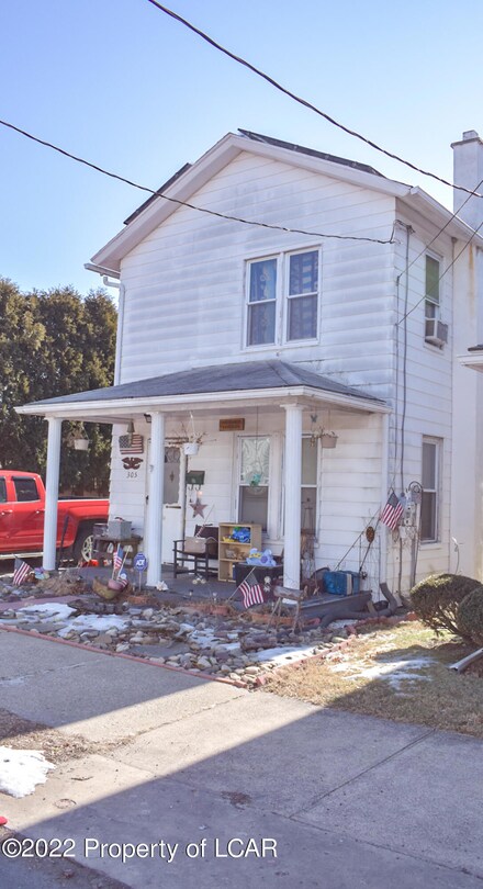 305 Washington St, West Pittston, PA 18643