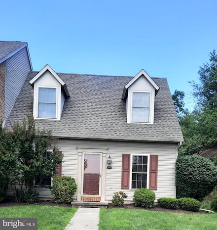 137 Hunters Ridge Dr, Harrisburg, PA 17110