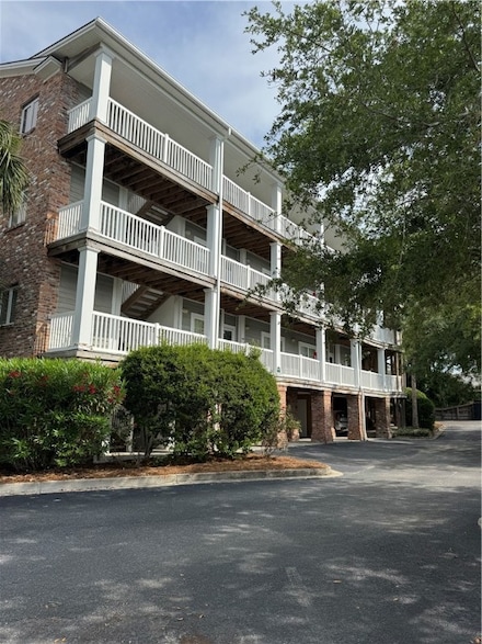 91 Screven St Unit 105, Darien, GA 31305