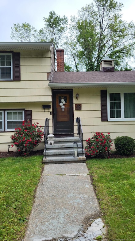 59 Jennings Ave, Bridgeport, CT 06610