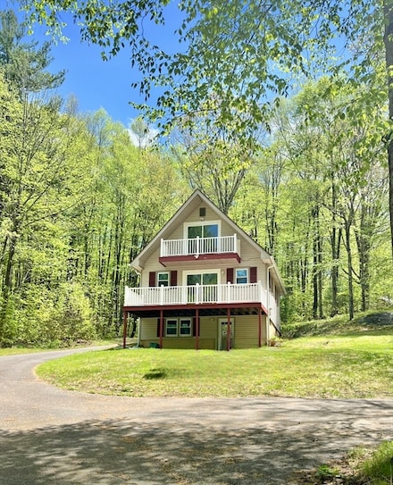 196 Munn Rd, Monson, MA 01057