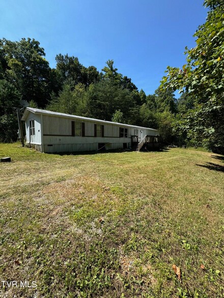 544 Charlie Hicks Rd, Jonesborough, TN 37659