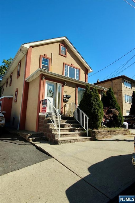 513 Fairview Terrace Unit 2, Ridgefield, NJ 07657