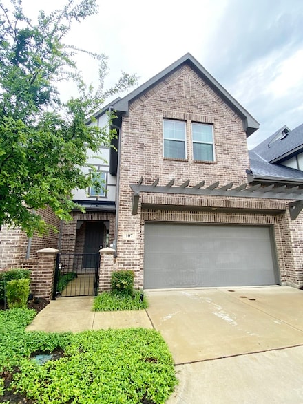 107 Claire Dr, Trophy Club, TX 76262