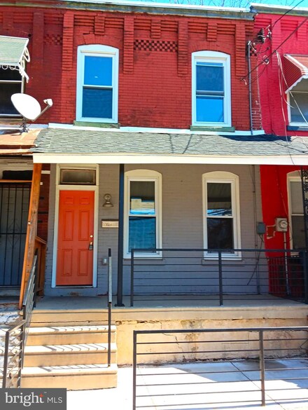 721 N 38th St, Philadelphia, PA 19104