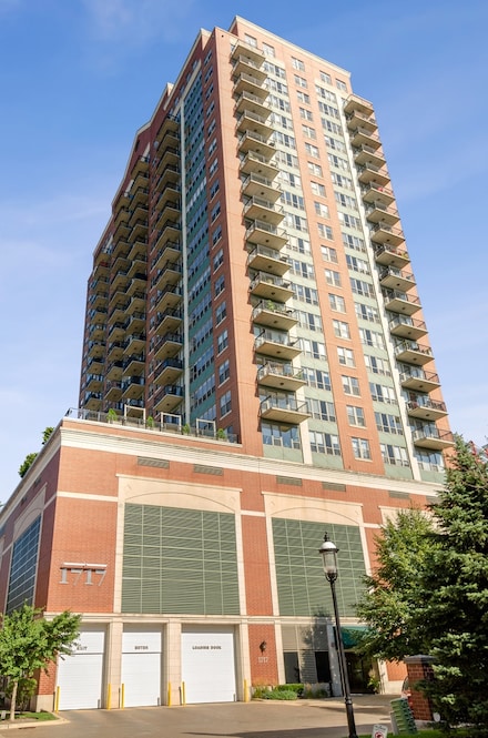 1717 S Prairie Ave Unit 806, Chicago, IL 60616