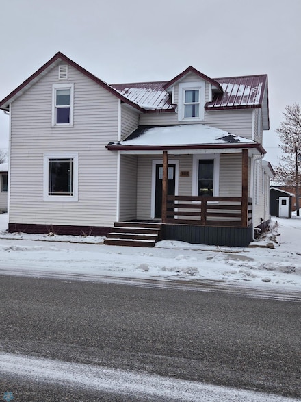 105 1st St NW, Ulen, MN 56585