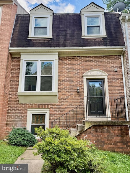 10 Meadow Grass Ct, Gaithersburg, MD 20878