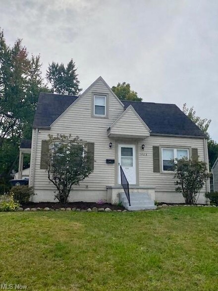 1408 Onondago Ave, Akron, OH 44305