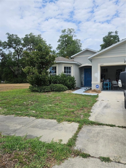 209 Meghan Cir, Deland, FL 32724