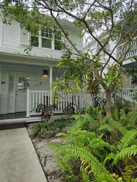 201-2 Southard St, Key West, FL 33040