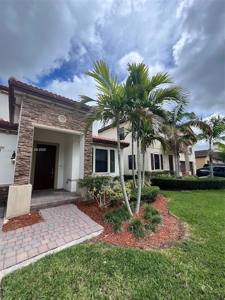 738 SE 37th Place, Homestead, FL 33033