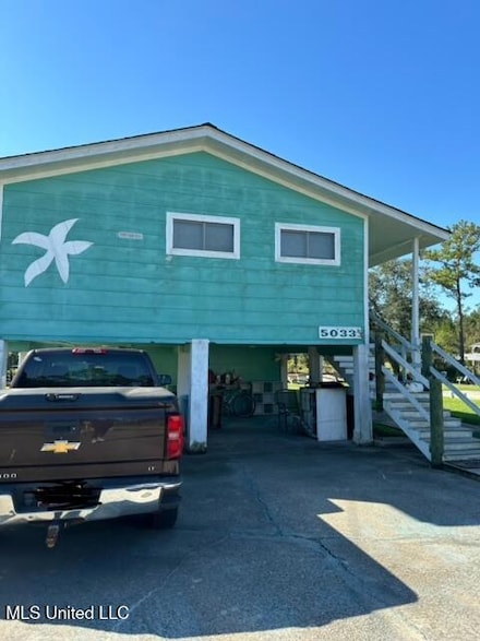 5033 Gem St, Bay Saint Louis, MS 39520