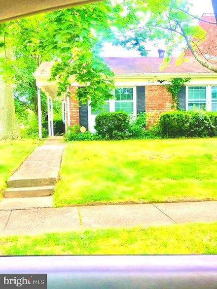 41 Fairmount Dr, Willingboro, NJ 08046