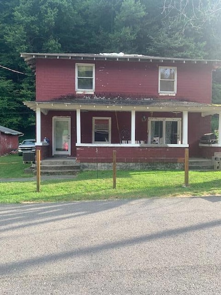 1710 Derby Rd, Appalachia, VA 24216
