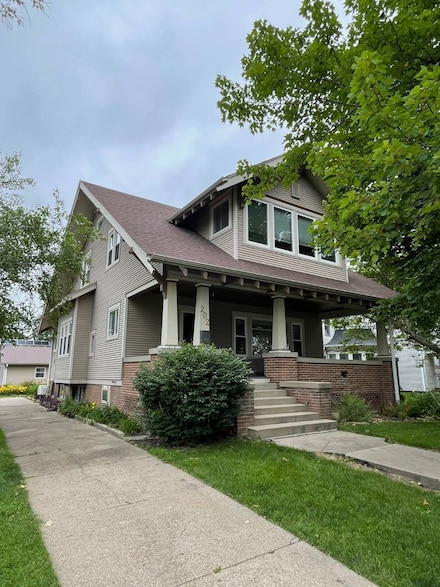 202 W Ohio St, Lenox, IA 50851