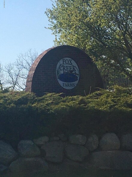 70243 Copper Blvd, Lawton, MI 49065