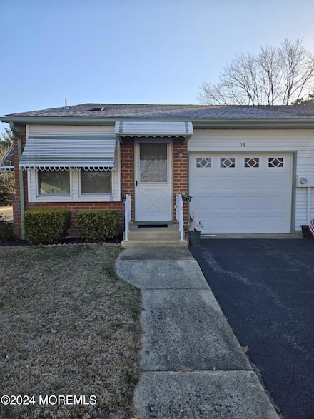 2A Portsmouth St, Whiting, NJ 08759