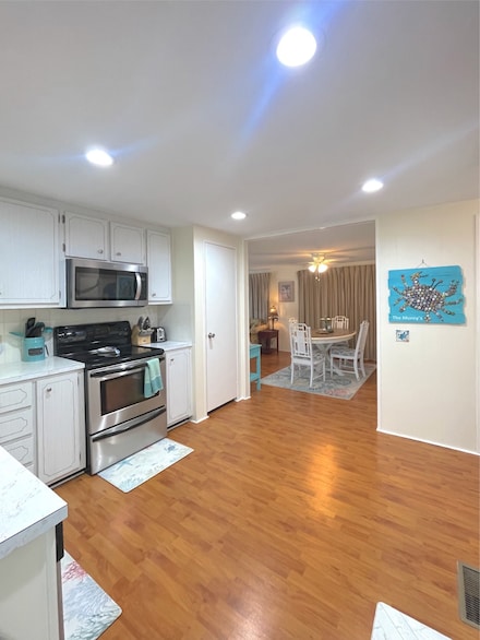 369 Pirates Rest Rd, North Fort Myers, FL 33917