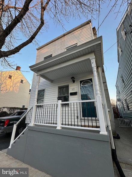 62 Elizabeth St, Bordentown, NJ 08505