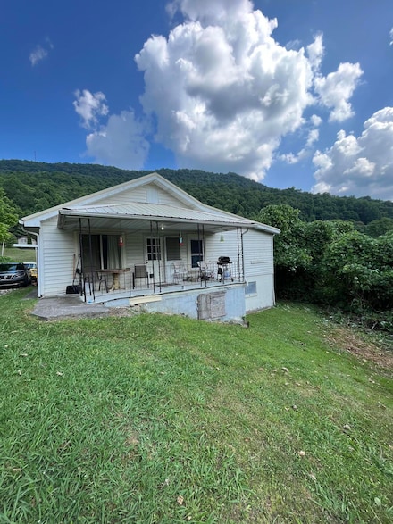 103 Pat St, Pineville, KY 40977