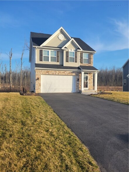 100 Planters Row, West Henrietta, NY 14586