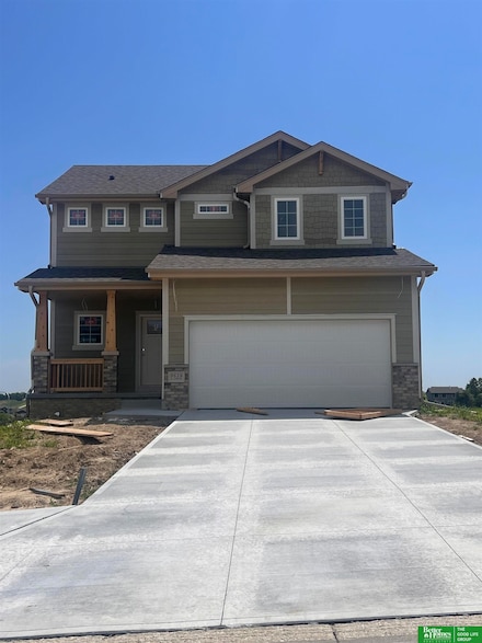 8619 N 176th St, Bennington, NE 68007
