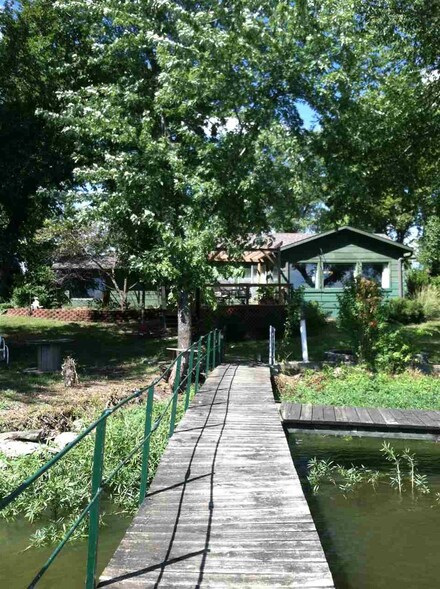 113 Eureka Lake Rd, Eureka, KS 67045