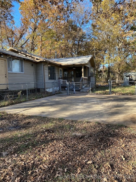 30487 S 552 Rd, Cookson, OK 74427