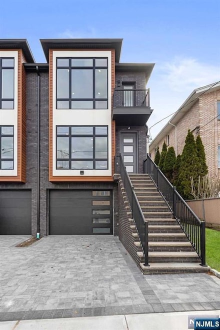 366 Nelson Ave Unit B, Cliffside Park, NJ 07010