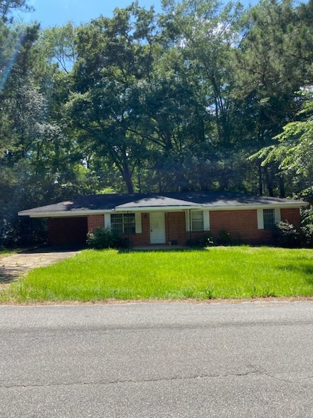 1007 Railroad Ave, Tuskegee, AL 36083