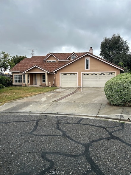 991 Latham St, Colton, CA 92324