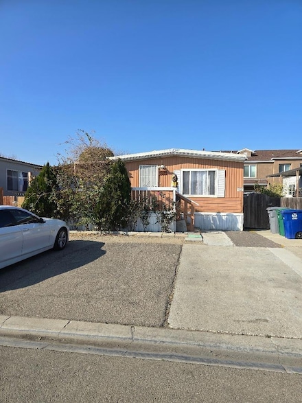 436 N Mercey Springs Rd Unit 72, Los Banos, CA 93635