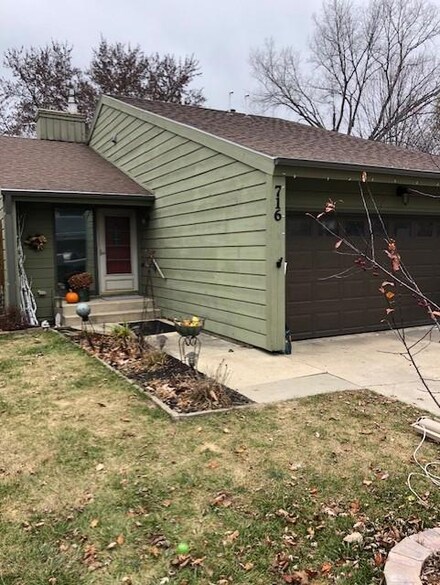716 Neville Ct SE, Rochester, MN 55904