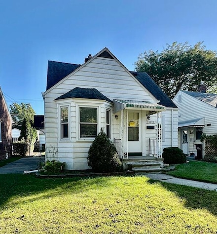 19027 Philomene Blvd, Allen Park, MI 48101