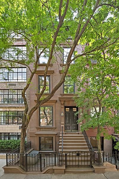 224 E 50th St, New York, NY 10022