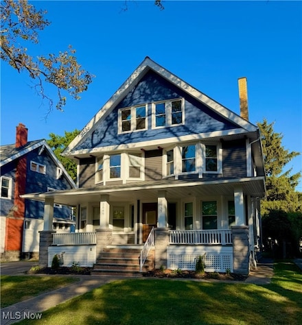 2049 West Blvd, Cleveland, OH 44102