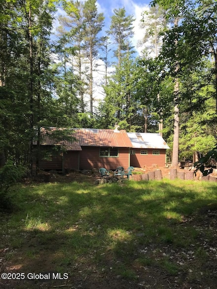 40 Field Rd N, North Creek, NY 12853