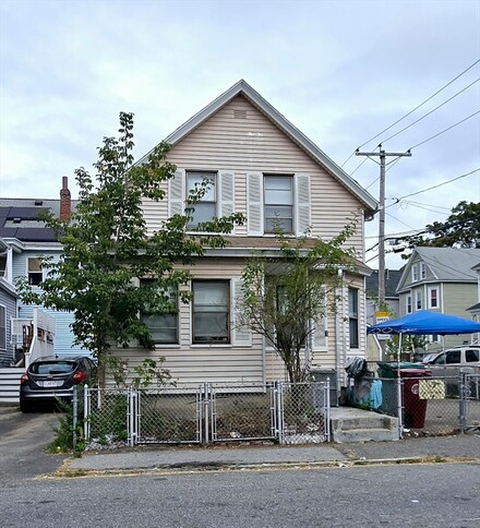 1 Dalton St, Lowell, MA 01850