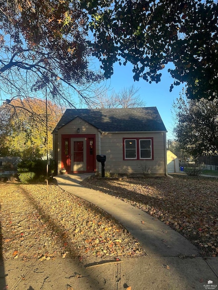 209 S Adams St, Junction City, KS 66441