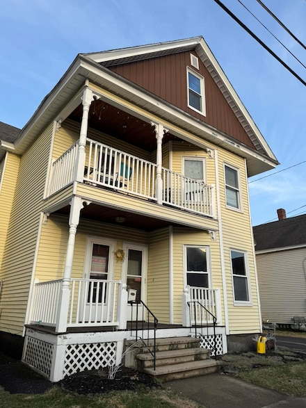 6 Holmes St, Nashua, NH 03060