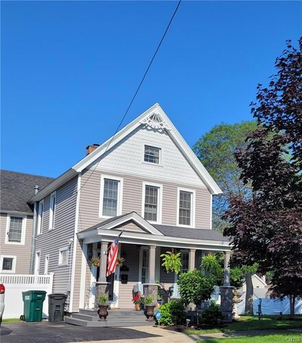 236 E 6th St, Oswego, NY 13126