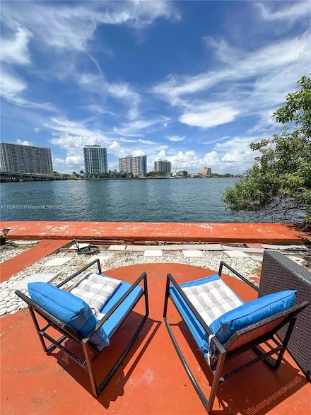 2140 Bay Dr Unit 3, Miami Beach, FL 33141