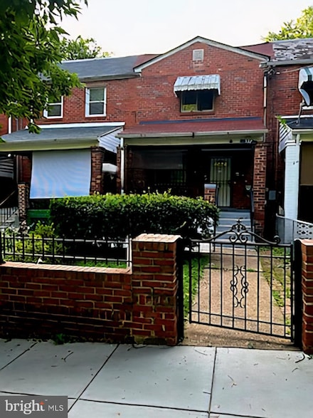 537 42nd St NE, Washington, DC 20019